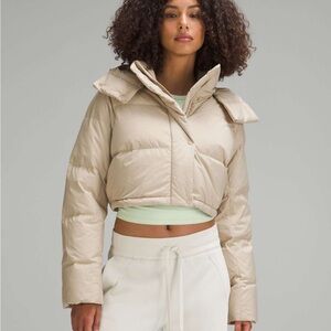 Lululemon Athletica Wonderpuff Cream Puffer Jacket